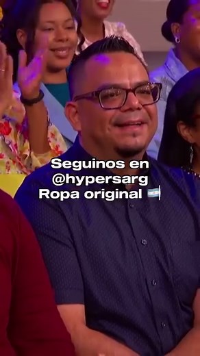 8.5K views · 378 reactions | El estilo de Adam Sandler se han convertido en toda una tendencia en redes 藍 Así respondió el actor al darse cuenta que su forma de vestir es toda una sensación  . . . #Repost @hypers.arg #AdamSandler #Look #Estilo #Style #Humor #Cromos #RevistaCromos | Estilo Espectador | Facebook