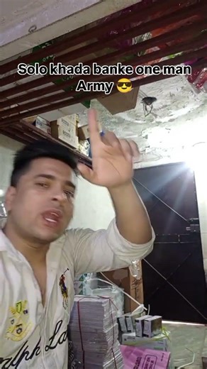 Solo khade Banke mai One man army 😇| Charming Tony music | #emiway #musicmg #excusemeiloveyou