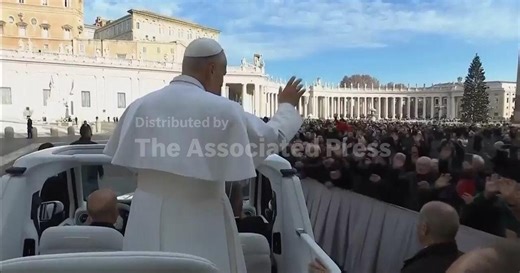 Pope arrives for last Jubilee audience in St Peter's Square