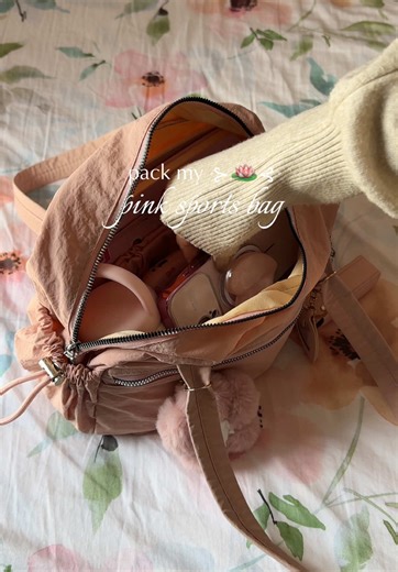 Stylish Pink Tote Bag for Everyday Use