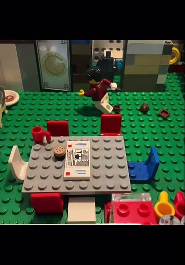 LEGO Man Has EXPLOSIVE DIARRHEA💩💩