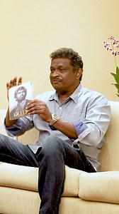 Before the world knew the slinger⚡️, one man saw the storm coming🌪️. Coach Champaka Ramanayake reveals the extraordinary story behind Lasith Malinga’s rise, and the fire behind the Killer by Malinga book.📖🔥 Full video coming soon!🙌 #LasithMalinga #KILLERByMalinga #ChampakaRamanayake | Lasith Malinga