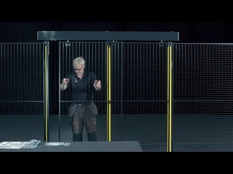 Double Sliding Door – ideal for commuting and feed operations in two locations