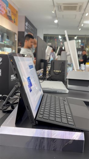 ROG Flow Z13 | GZ302EA-RU079WS-1A $2,299 - AMD Ryzen™ AI MAX 395 Processor - 16 cores, 32 Threads 80MB 5.1GHz - AMD XDNA™ NPU up to 50TOPS - 32GB LPDDR5x | M.2 1TB PCIe 4.0 - Nebula : 13.4"2.5K DCI-P3:100% 180Hz - Backlit Chiclet Key 1-Zone RGB - Battery : 70WHrs, 4S1P, 4-cell Li-ion - OS : Windows 11 License - Weight : 1.20 Kg (2.65 lbs) - Code : L001-2185PUB1-D0 ---------------------------- - Free : ROG Zephyrus G14 Sleeve - Free : ROG Headset Fusion II 300 - Free : ROG Stylus Pen SA203H-MPP2.