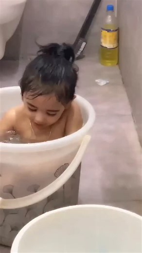 We❤️Chandamama on Instagram: "🥰Cute Chandamama Singing Song🥰"