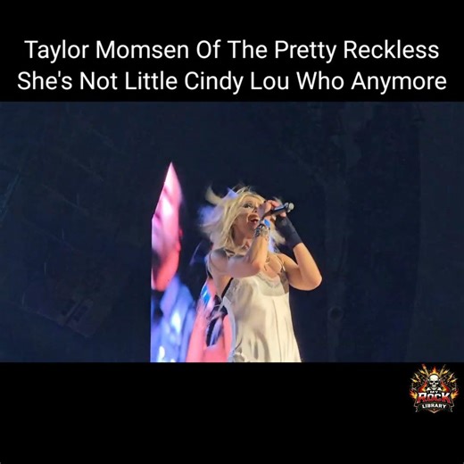 Cindy Lou Who Grew Up To Be A Rock Star #taylormomsen #live #music #rock #concert