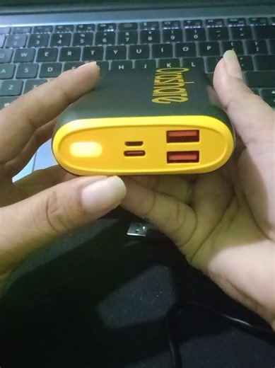 Orashare O20 20000mAh Powerbank Fast Charging Large Capacity Dual USB Output #orasharepowerbank #powerbank #fastchargingpowerbank #20000mah #orashare