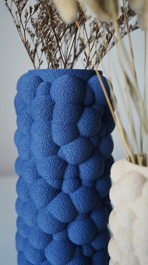 102K views · 488 reactions | I let an algorithm decide where the bubbles should go.﫧 ⚙️ 3D print yours - link in my profile  ️ Printer - @creality3d K2 PRO 淋Filament - @extrudr NX2 Matt #3dprinting #crafts #smallbusiness #homedecor #diy #3dprinter #design #vase | Simiu | Facebook