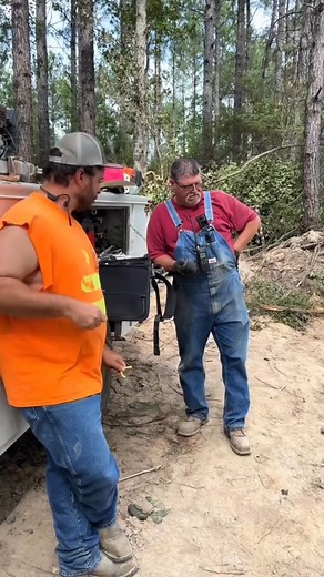 Nobody panic, its a defective machine so we can prank him. | Cutting Tree