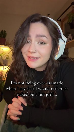 Floating trees drive me insane… please don’t do that… • #minecraftstreamer #moddedminecraft #minecraftbuilds #smallstreamercommunity #girlstreamer