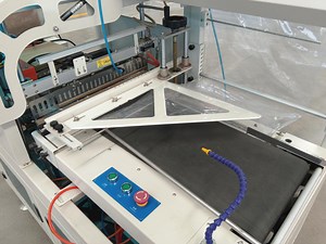 [Hot Item] Automatic Thermal Shrink Packaging Machine Flow Heat Shrink Wrapping Machine