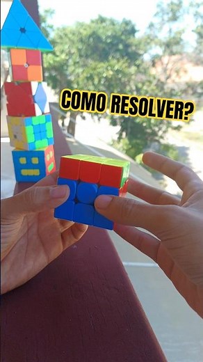 How to solve a Rubik's Cube? 🤯💡🧠🚀