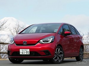 新型ホンダFIT(フィット)の内装、シートを解説! 運転席の座り心地は？ | CARPRIME(カープライム)