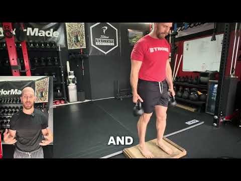 Curtsy Lunge Exercise Tutorial