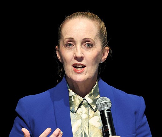 魅力的な日本人女性　やましんレディースセミナー、ルース・マリー・ジャーマンさんが講演