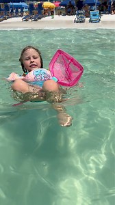 Having fun at the beach 🏝️ | CookingwithSammy