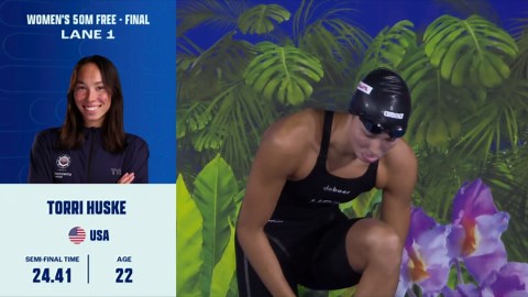 Harris hangs on for 50m freestyle title at worlds