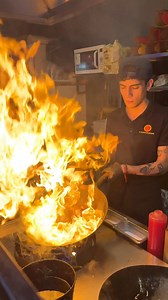 El paraíso de la comida asiática existe 🇨🇳🍜 Y está en el Mercat de Villa Crespo 🥢✨ Vení al local o podes pedir por 🛵 Delivery Somos 𝗦𝗵𝗮𝗻𝗴𝗵𝗮𝗶 𝗘𝘅𝗽𝗿𝗲𝘀𝘀 🇨🇳⁣ el 1ER FAST FOOD DE COMIDA CHINA de toda la Argentina 🐉 ⁣⁣⁣⁣⁣⁣⁣⁣⁣⁣⁣Con los mejores productos de la gastronomía china y a un tiempo excepcional 🚀⁣⁣⁣⁣⁣⁣⁣⁣⁣⁣⁣⁣⁣⁣⁣⁣⁣⁣⁣⁣⁣⁣⁣⁣⁣ _ ⁣⁣⁣⁣⁣⁣⁣⁣⁣⁣⁣⁣⁣⁣⁣⁣⁣⁣⁣⁣⁣⁣⁣TE ESPERAMOS EN⁣⁣⁣⁣⁣⁣⁣⁣⁣⁣⁣⁣⁣⁣⁣⁣⁣⁣⁣⁣⁣⁣⁣⁣⁣⁣ 📍 𝗧𝗵𝗮𝗺𝗲𝘀 𝟳𝟰𝟳⁣⁣⁣⁣⁣⁣⁣⁣⁣⁣⁣ 📍𝐀𝐥𝐦𝐢𝐫𝐚𝐧𝐭𝐞 𝐒𝐞𝐠𝐮𝐢 𝟏𝟔𝟖𝟒⁣⁣⁣⁣⁣⁣⁣ | Sh