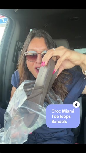 Beautiful Miami Crocs Toe Loop Sandals Review