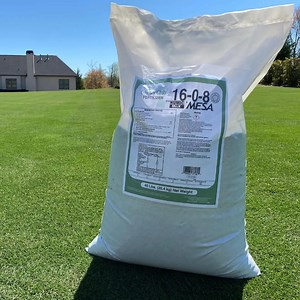 Buy Lawn Fertilizers Online | Golf Course Lawn Store