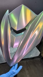 Effet Oil Shift sur base grise A retrouver sur www.stardustcolors.com #peinturecarrosserie #custompaint #peinture #peintureauto #kustomkulture | Stardustcolors, special effect paints and pigments