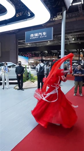 397K views · 10K reactions | Chinese Kung Fu at the Auto Show in #Shanghai​​ At the 2025 Shanghai Auto Show, a “shero” in a red outfit took the stage at the #Chery booth, demonstrating the power of Chinese #KungFu!​​ #chinaculture (cr: douyin SSlinya) | T-Time HK | Facebook