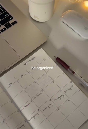 Be Organized: An Aesthetic Study Calendar Guide