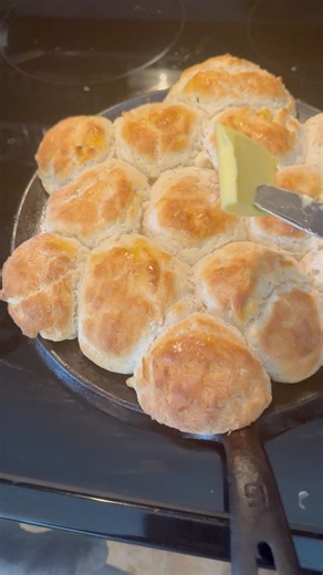 Cathead biscuits! My Appalachian Mom and Mamaw taught me how to make em! #mountaincookinwithmissy #appalachianmountains #catheadbiscuits #buttermilkbiscuits | Mountain Cookin’ with Missy