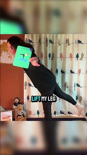 ✈️ Airplane Pose Brain Break 🧠✨ Balance • Focus • Calm #mindfulkids #classroomactivity