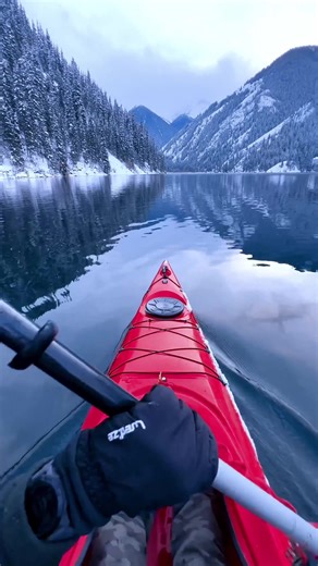 Спокойствие и безмятежность ✨ 📍Kolsay Lake, Kazakhstan🇰🇿