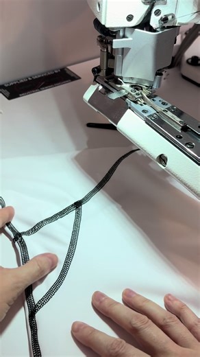 Creating a Gusset with an Industrial Sewing Machine