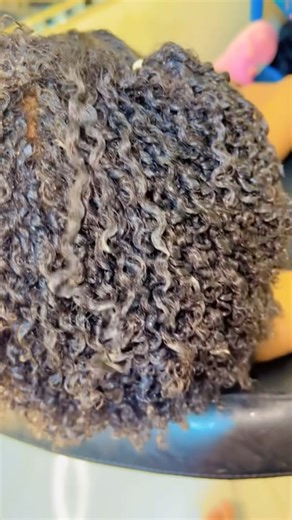 Finger coil-Rizos con los dedos