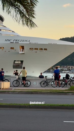 379K views · 118K reactions | Passagem do MSC Preziosa pela Ponta da Praia nessa segunda feira (10) Siga ➡️ @maltadrone.m7 para mais conteúdo | malta.drone | Facebook