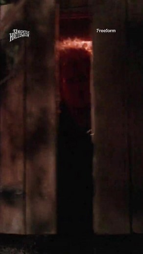 that feeling when it's not quite halloween yet. watch hocus pocus tonight at 6:25p/5:25c during #31NightsofHalloween on freeform.