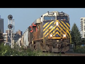 Friendly Wave! Ex CREX Gevo Leads a Big Manifest Train CN 507 thru Downtown Moncton, NB