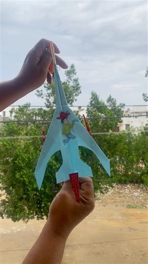 Long Distance Fly Paper Airplane World Record Fly