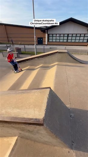 Top tier bit of kit and it even has a mini park next door for all the beginners 🎄🛹 | Dan Webz