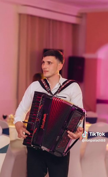 #dublin#Romania#moldova#party#traditional#show @adriana_arusoi Contact number: 0879372975