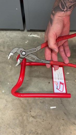 A cool feature in the @knipex_northamerica Cobras are that they are self locking•I remember the first time seeing someone stand on them like this and thought it was some kind of trickery...#tools #pliers #knipex #plumber | Kruger Construction
