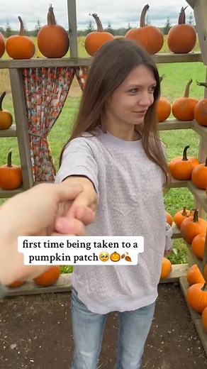 Starting to love fall activities🥰🍂 #pumpkinpatch #reels #michigan | Chelsea Olsen