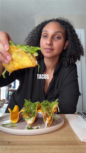 Why I eat when my kids go to sleep 🤭 #fyp #pov #tacos #eating #cooking