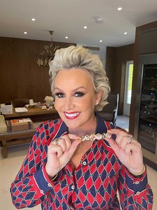 429 reactions · 33 shares | Watch Real Housewives of Jersey star Dr Tessa Hartmann OBE describe her favourite Christmas gift. Get 10% off when you sign up for our newsletter. Over 1100 Five star reviews on Trustpilot. ⭐⭐⭐⭐⭐ Click to shop | LILY BLANCHE | Facebook