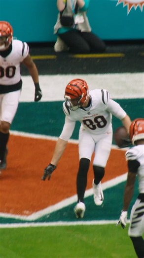 Cincinnati Bengals on Instagram: "Mike’d up. Mic’d Up | @altafiber"