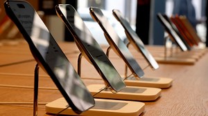 Polymarket's rise as top US sports app amid legal debate