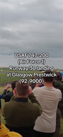 Air Force One Landing at Glasgow Prestwick Airport