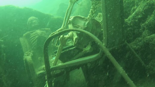 Underwater skeleton tea party discovered by Arizona snorkeler