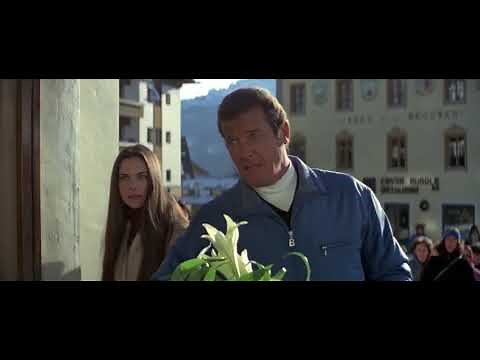 James Bond - Bond saves Melina