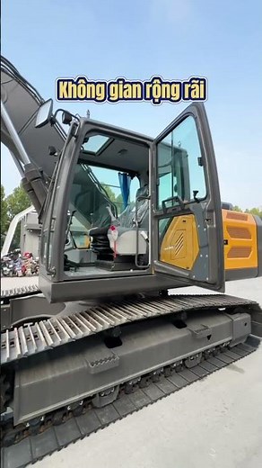 23t crawler excavator, imported engine, please contact me if you are interested.+86 15269835980
