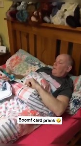 32K views · 382 reactions | Boomf card prank藍#scareprank #fun #scarecam #funny #pranks #failarmy #funnyprank #fail #fyp #scaring #jumpscare | Scare.Prank.USA | Facebook