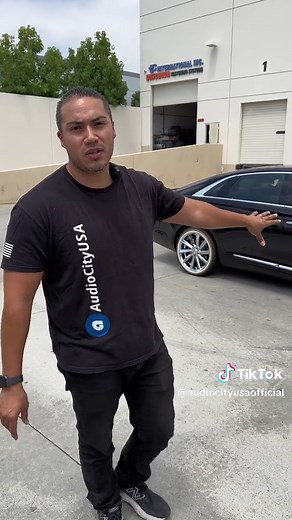 Just wrapped up this Cadillac XTS with 20 x 9 Giovanna Wheels Koko Kuture Kapans on Vogue tires. Chrome isn’t Anthony’s top pick, but for a classic look like this it’s the perfect touch! #audiocityusa #giovannawheels #wheels #tires #fitment #stance #lowered #wheel #tireshop #cadillac #custom #customwheels